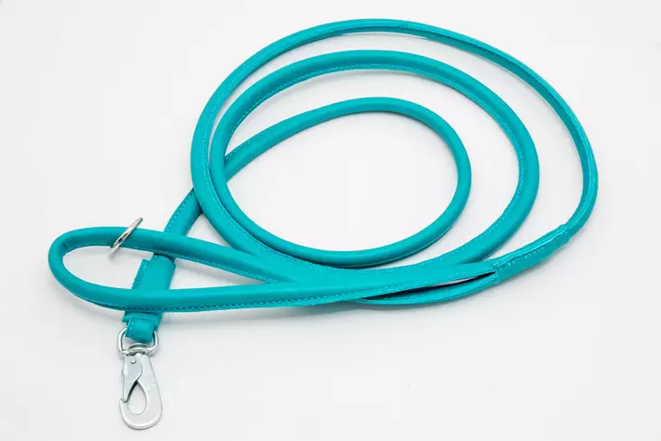 Kotimainen pyöreä nahkatalutin, turkoosi - Nahkataluttimet - 102241 - 1