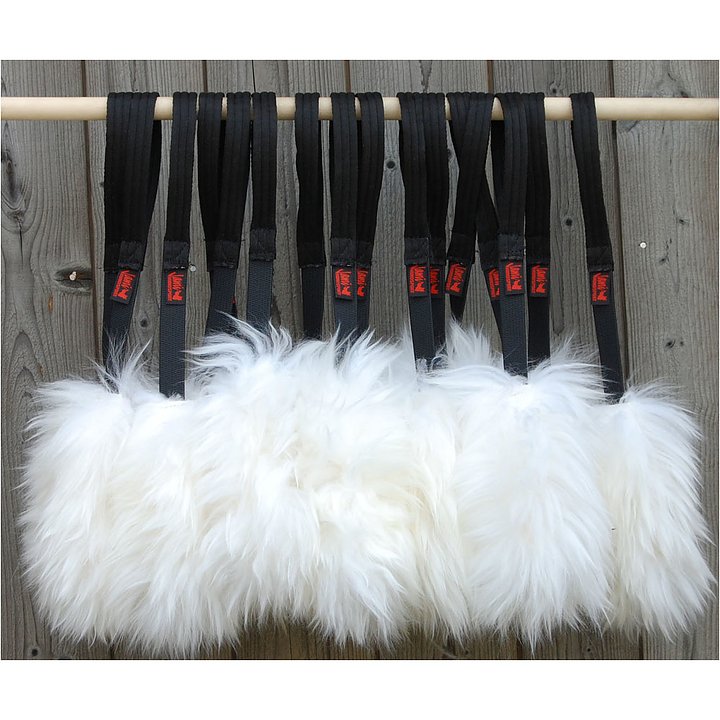 P=C3=B6rr=C3=B6inen lampaankarvapatukka joustokahvalla - Aitoa karvaa sisältävät lelut - 4414 - 1