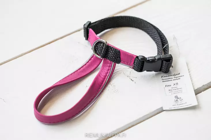 Kissanvaljas poronnahkaa, pinkki - Kissan valjaat - 002636 - 1