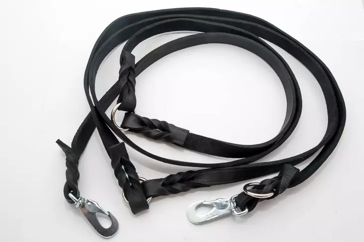 Kotimainen monitoimitalutin rasvanahkaa, musta - Nahkataluttimet - 102246 - 1